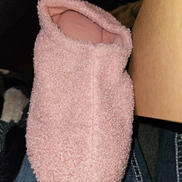 Relax Now Pink Fuzzy Slippers – Memory Foam, Women’s 9/10, Cozy Comfort NEW - Picture 5 of 7